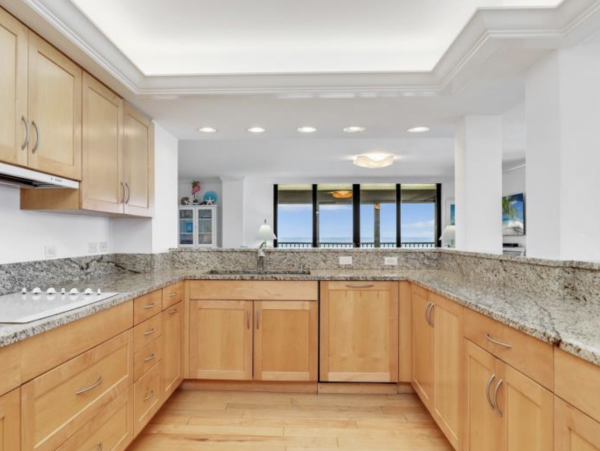 6th floor views Gulf Front of Vanderbilt Beach 3 month rental
